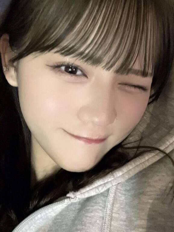 髙松瞳　二重