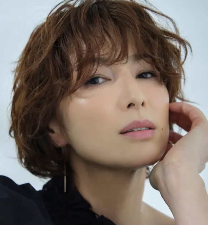 吉瀬美智子　いかり肩