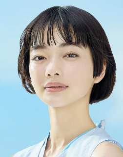 見上愛 整形