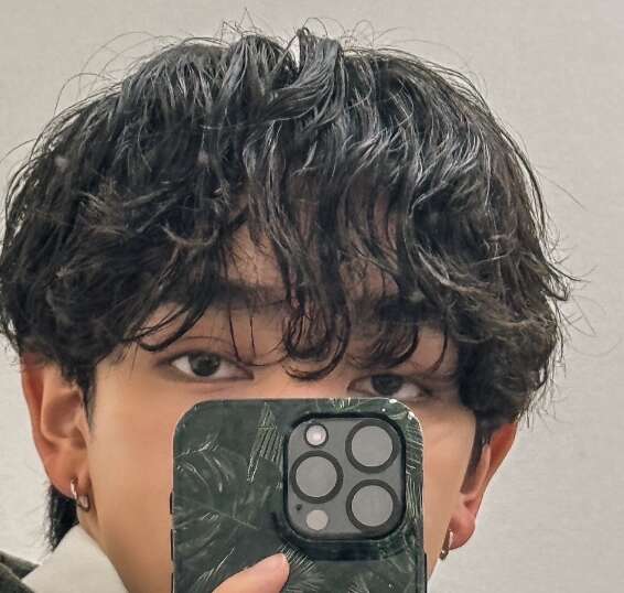 宮世琉弥 化粧濃い