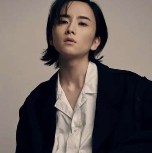 板垣李光人さん