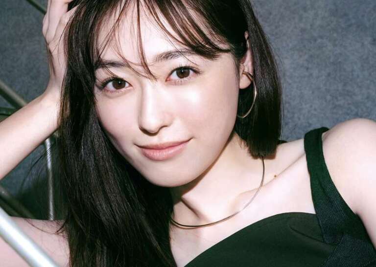 福原遥 色気を感じる微笑みの画像